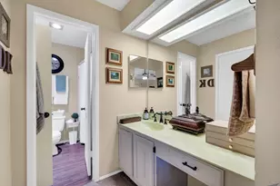 2902 Green Oaks Dr, Garland, TX 75040 - Photo 15