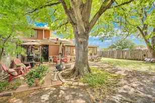 2902 Green Oaks Dr, Garland, TX 75040 - Photo 21