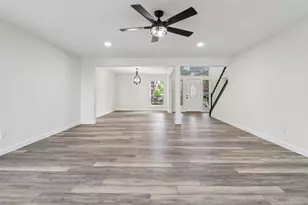 514 Palm Desert Dr, Garland, TX 75044 - Photo 7