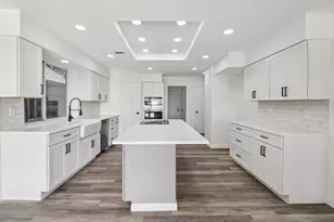 514 Palm Desert Dr, Garland, TX 75044 - Photo 15