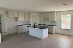 300 Myers Dr, Springtown, TX 76082 - Photo 3