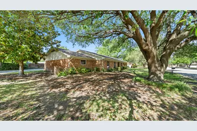 111 Granada Square, Canton, TX 75103 - Photo 23