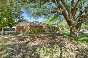 111 Granada Square, Canton, TX 75103 - Photo 23