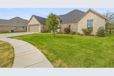 191 Crenshaw Court, Stephenville, TX 76401 - Photo 3