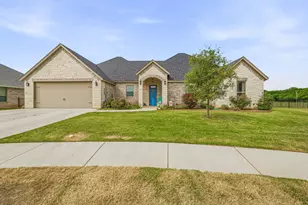 191 Crenshaw Ct, Stephenville, TX 76401 - Photo 1