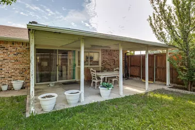 1429 Meandering Way, Garland, TX 75040 - Photo 19