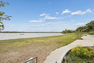 635 Classen Dr, Dallas, TX 75218 - Photo 27