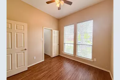 8902 Bayshore Lane, Rowlett, TX 75088 - Photo 17
