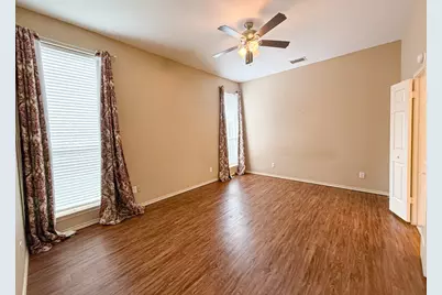 8902 Bayshore Lane, Rowlett, TX 75088 - Photo 9