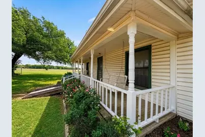 12031 Paradise, Bluff Dale, TX 76433 - Photo 11