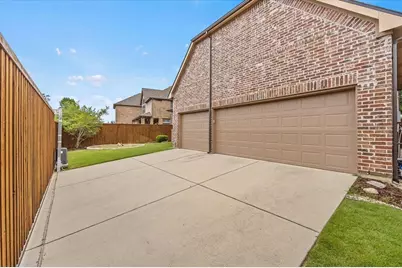 11224 Graceland Lane, Frisco, TX 75033 - Photo 35
