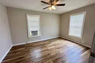 500 W Lone Star Ave, Cleburne, TX 76033 - Photo 7