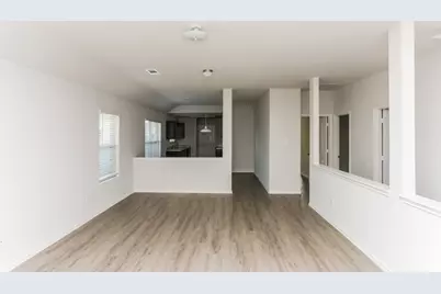 1405 Mark Lane, Ennis, TX 75119 - Photo 5