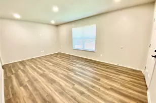 117 E Sanford St, Arlington, TX 76011 - Photo 5