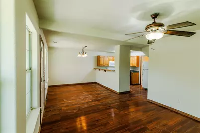 10906 Shady Oaks Drive, Runaway Bay, TX 76426 - Photo 5