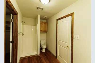 10906 Shady Oaks Drive, Runaway Bay, TX 76426 - Photo 11