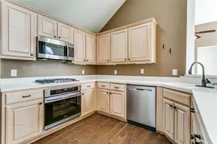 4015 Midrose Trail, Dallas, TX 75287 - Photo 13