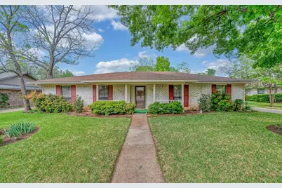 533 Topeka Drive, Woodway, TX 76712 - Photo 1