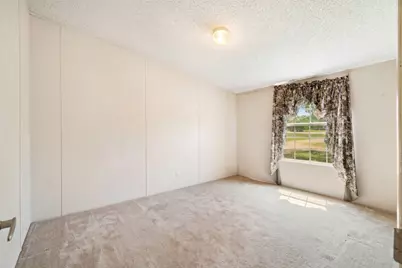 1530 W W Front St Street #82, Blossom, TX 75416 - Photo 5