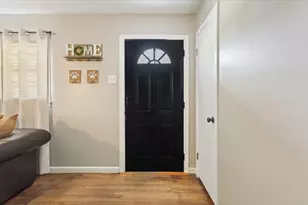 2208 N 51st St, Waco, TX 76710 - Photo 5