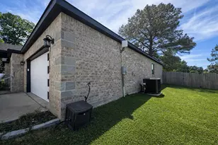 211 Kelly Ln, Seven Points, TX 75143 - Photo 3