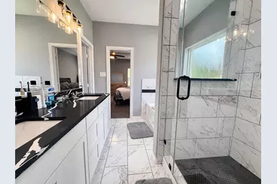 211 Kelly Lane, Seven Points, TX 75143 - Photo 15