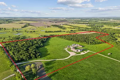 5905 Cr-1093, Celeste, TX 75423 - Photo 3