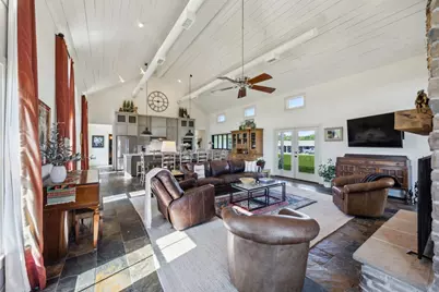 5905 Cr-1093, Celeste, TX 75423 - Photo 9