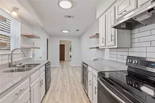 6780 Charanna Cir, Frisco, TX 75033 - Photo 7