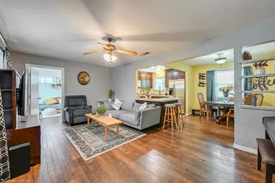 813 Dugan Street, Arlington, TX 76010 - Photo 3