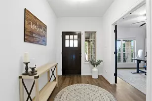 3205 Greenway Dr, Burleson, TX 76028 - Photo 5