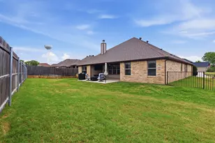 3205 Greenway Dr, Burleson, TX 76028 - Photo 37