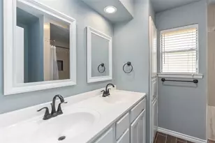 821 Ridge Ct, Bedford, TX 76021 - Photo 19