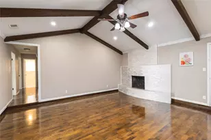 821 Ridge Ct, Bedford, TX 76021 - Photo 5