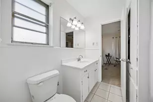 1918 Normandy Dr, Irving, TX 75060 - Photo 15