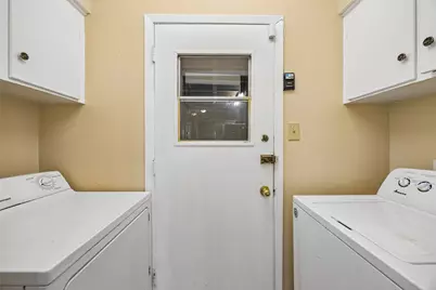 1918 Normandy Drive, Irving, TX 75060 - Photo 11