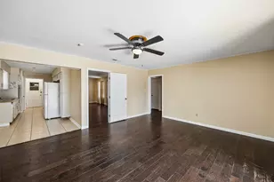 1918 Normandy Dr, Irving, TX 75060 - Photo 11