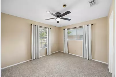 1918 Normandy Drive, Irving, TX 75060 - Photo 13