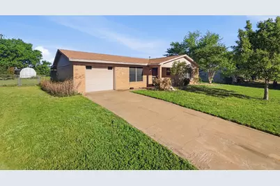 512 S Williams Street, Hamilton, TX 76531 - Photo 1