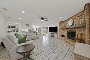 4025 Diamond Loch W, North Richland Hills, TX 76180 - Photo 5