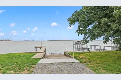 921 Bradleys Bend, Tool, TX 75143 - Photo 25