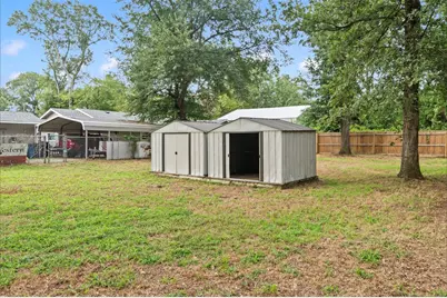 921 Bradleys Bend, Tool, TX 75143 - Photo 19