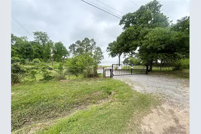 921 Bradleys Bend, Tool, TX 75143 - Photo 21