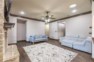 818 Great Waters Dr, Abilene, TX 79602 - Photo 7