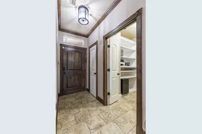 818 Great Waters Drive, Abilene, TX 79602 - Photo 5