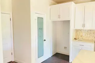 2033 S Edgewood Terrace, Fort Worth, TX 76105 - Photo 7