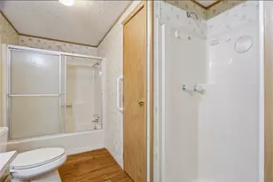 4400 Kristy Ct, Granbury, TX 76049 - Photo 25