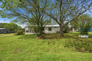 4400 Kristy Ct, Granbury, TX 76049 - Photo 39