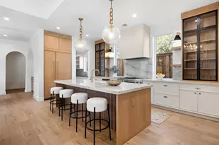 8730 Rexford Dr, Dallas, TX 75209 - Photo 9