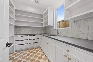 8730 Rexford Dr, Dallas, TX 75209 - Photo 13